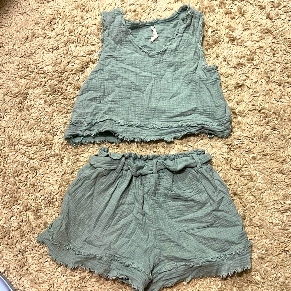 Summer shorts set